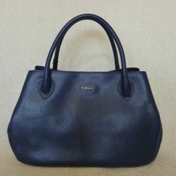 NEW FURLA Dark Ink Blue Saffiano Leather New Giselle Tote Bag/Satchel/ Handbag - Picture 2 of 11